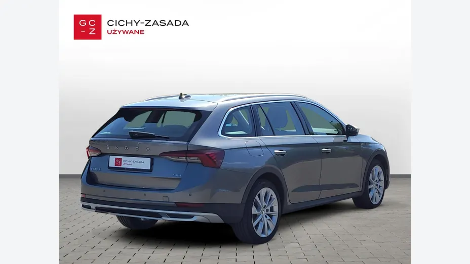 SKODA Octavia Octavia 2.0 TSI 4x4 Scout DSG