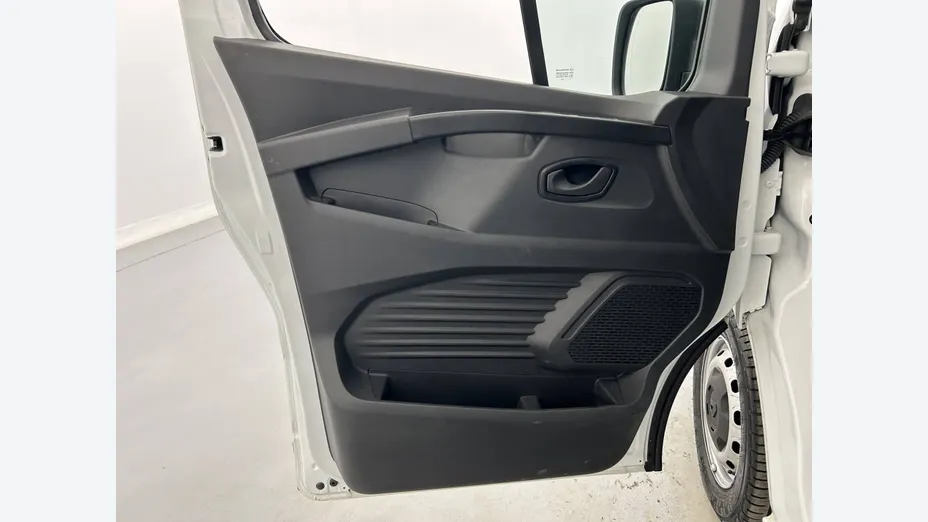 RENAULT Trafic -