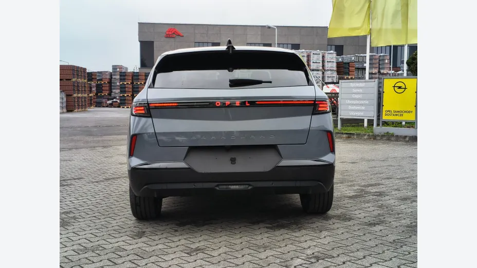 OPEL Grandland -