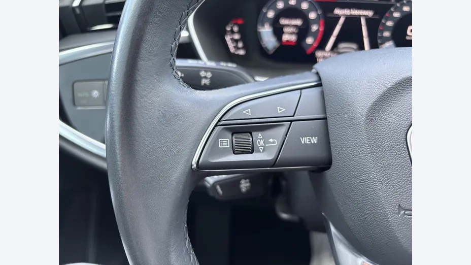 AUDI Q3 Sportback -