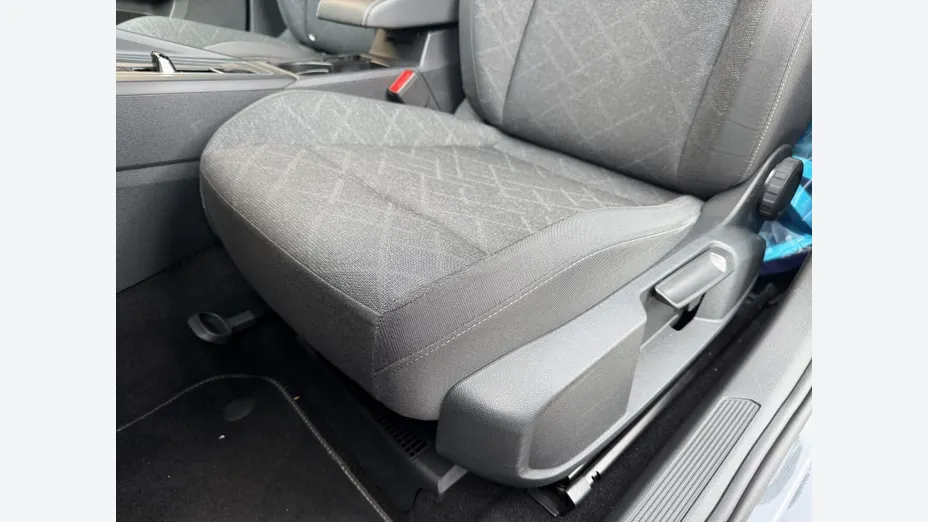 VOLKSWAGEN Golf Golf VIII 1.5 eTSI Life DSG