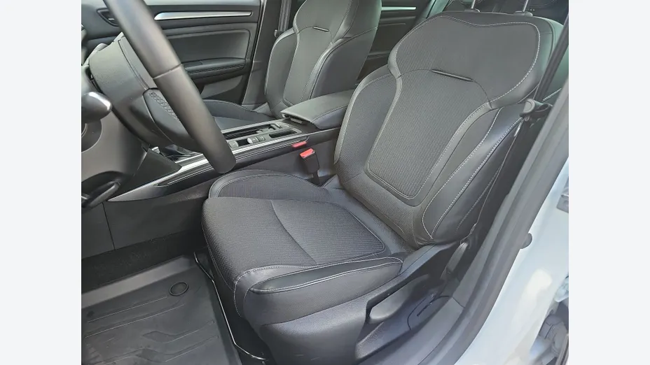 RENAULT Megane -