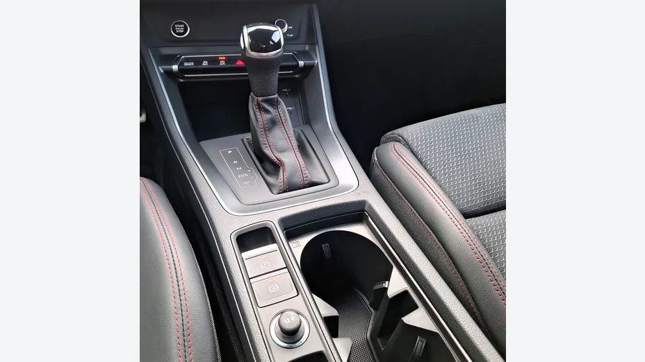 AUDI Q3 Q3 40 TFSI Quattro S-Line S tronic