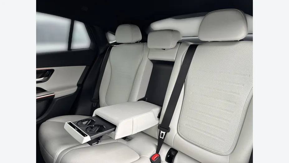 MERCEDES-BENZ GLC -