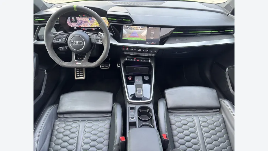 AUDI RS3 -