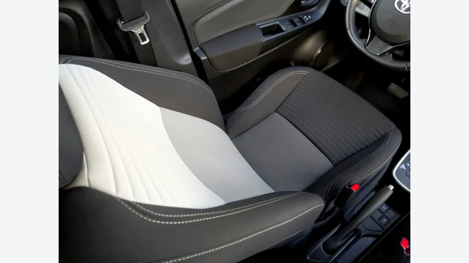 TOYOTA Yaris Yaris 1.5 Premium