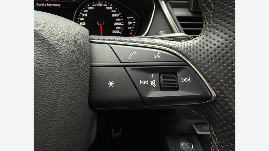 AUDI Q5 Q5 40 TFSI mHEV Quattro S Line S tronic