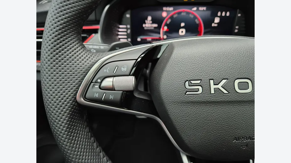 SKODA Kamiq Kamiq 1.5 TSI Monte Carlo DSG Nowy
