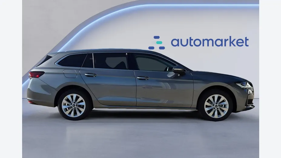 SKODA Superb Superb 2.0 TDI SCR Drive DSG Nowy