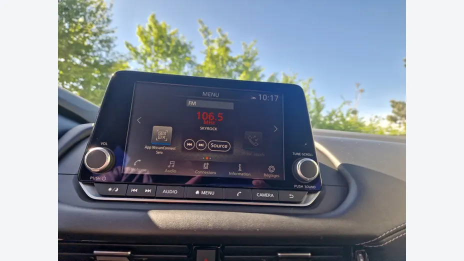 NISSAN Qashqai -