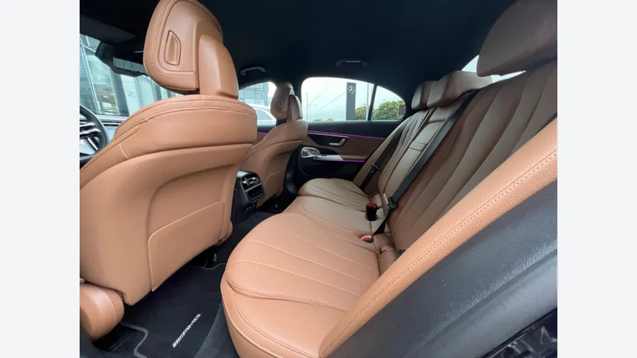 MERCEDES-BENZ E Klasa E 220 d mHEV 4-Matic AMG 9G-Tronic