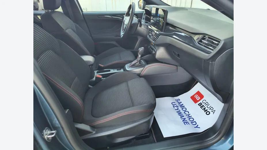 FORD Focus Focus 1.0 EcoBoost mHEV ST-Line Design aut