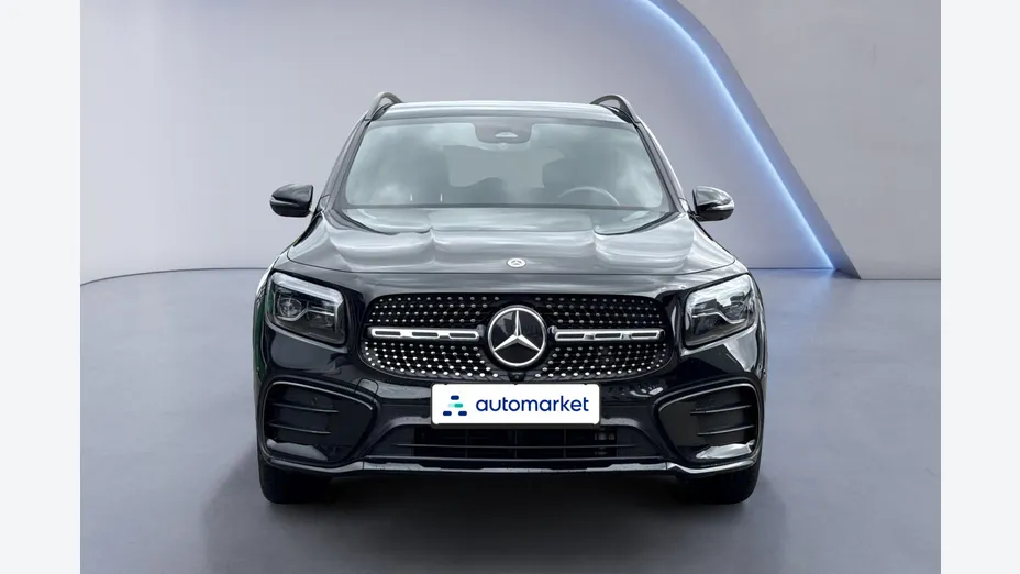 MERCEDES-BENZ GLB GLB 220 d 4-Matic AMG Line 8G-DCT