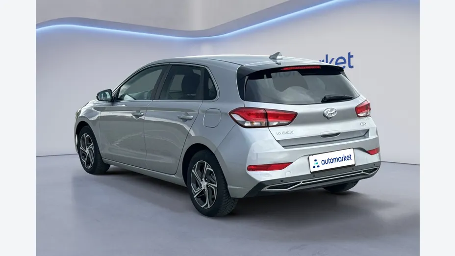 HYUNDAI i30 i30 1.0 T-GDI Smart