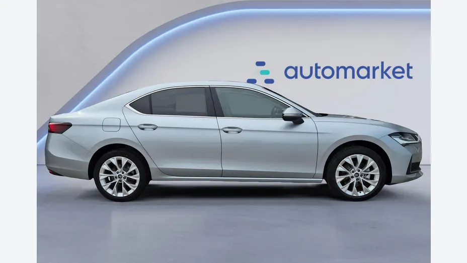 SKODA Superb Superb 1.5 TSI mHEV Drive DSG Nowy