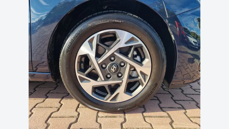 HYUNDAI i30 i30 1.6 T-GDI Smart DCT