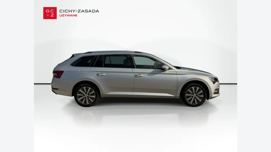 SKODA Superb Superb 2.0 TDI SCR Style DSG