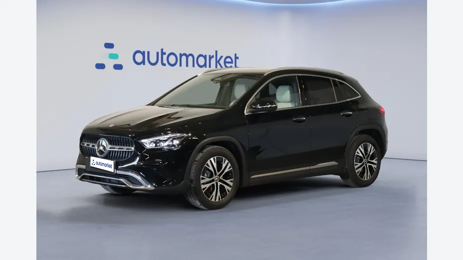 MERCEDES-BENZ GLA GLA 200 d Progressive 8G-DCT