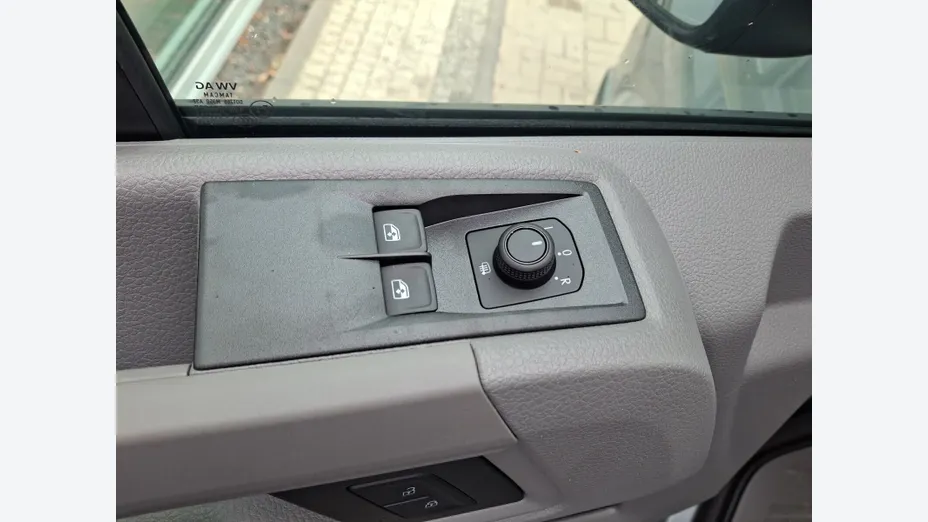 VOLKSWAGEN Crafter Crafter 35 BiTDI (16,4m3) aut