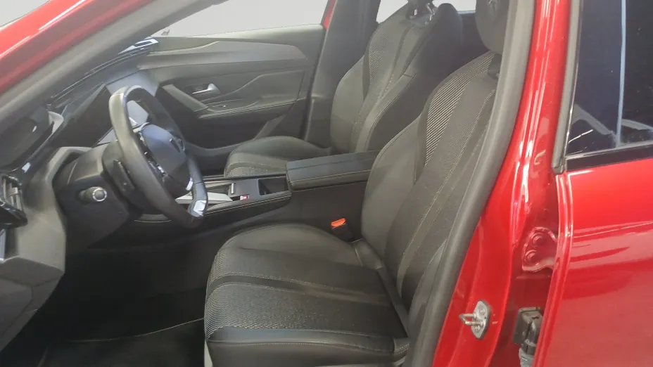 PEUGEOT 308 -
