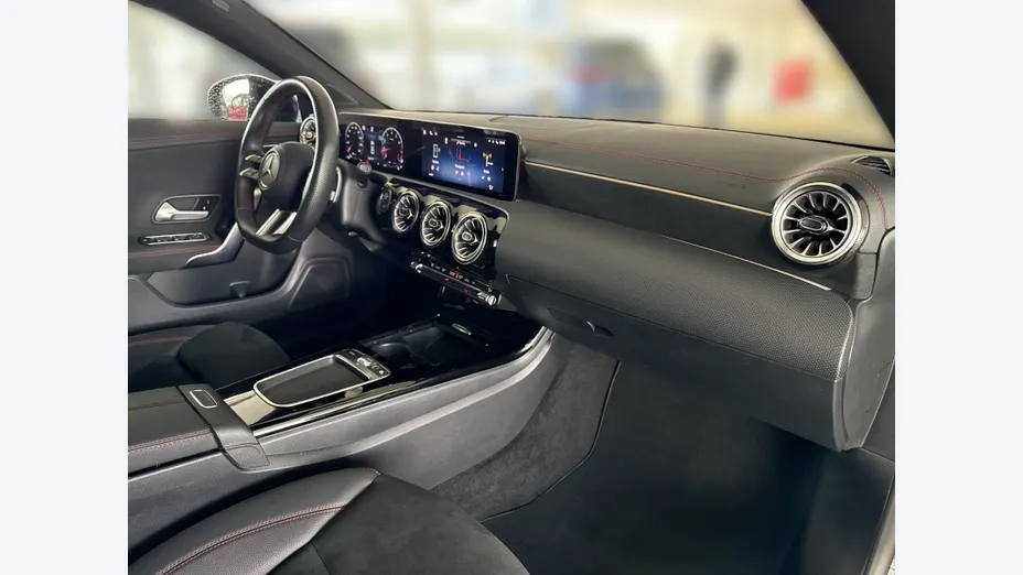 MERCEDES-BENZ CLA CLA 200 mHEV AMG Line 7G-DCT