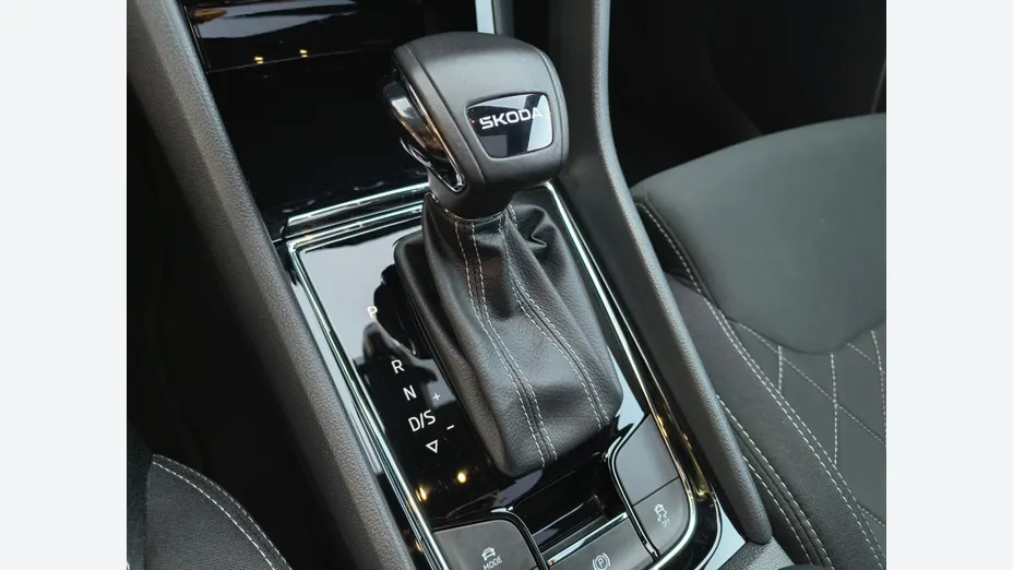 SKODA Karoq Karoq 1.5 TSI ACT Sportline DSG