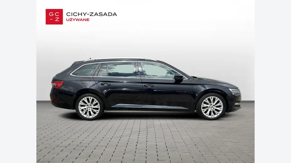 SKODA Superb Superb 2.0 TDI SCR Style DSG