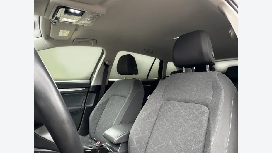 VOLKSWAGEN Golf Golf VIII 1.5 eTSI EVO Life DSG