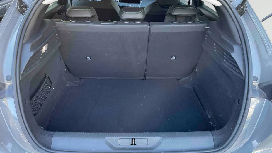 PEUGEOT 308 -