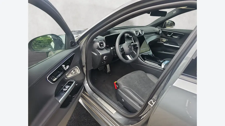 MERCEDES-BENZ C Klasa -