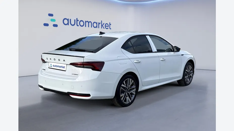 SKODA Octavia Octavia 1.5 TSI mHEV Sportline Tech DSG Nowy