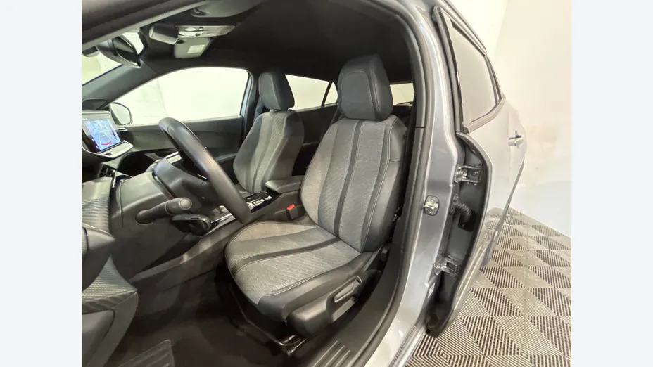PEUGEOT 2008 -