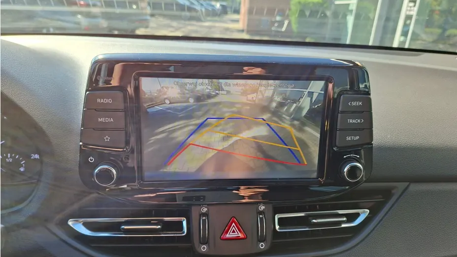 HYUNDAI i30 -