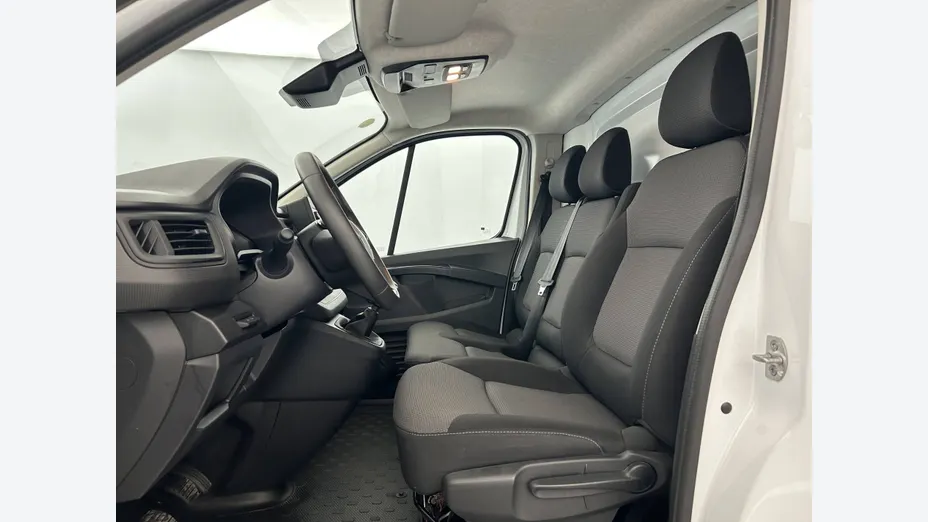 RENAULT Trafic -