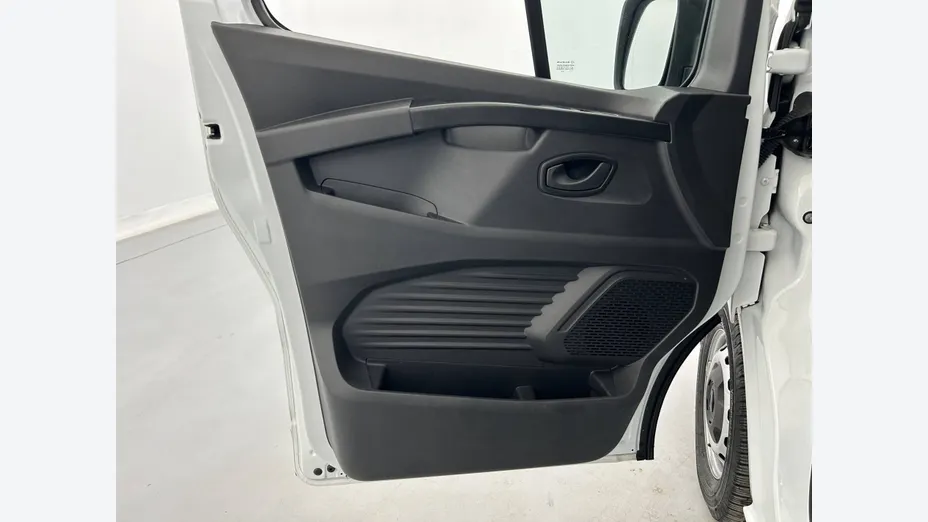 RENAULT Trafic -