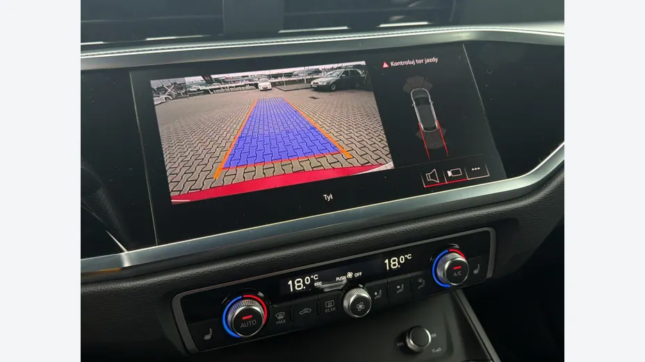 AUDI Q3 Sportback -