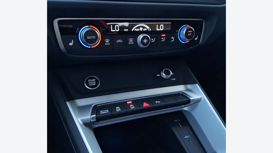 AUDI Q3 Sportback -