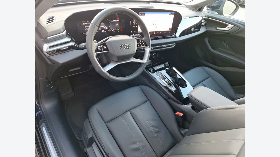 AUDI A5 A5 TFSI 110 kW S tronic