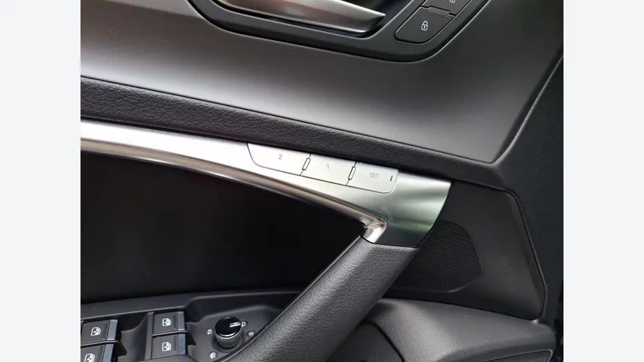AUDI A6 Avant -