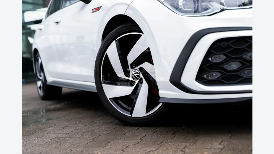 VOLKSWAGEN Golf Golf VIII 2.0 TSI GTI DSG