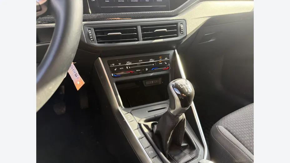 VOLKSWAGEN Taigo Taigo 1.0 TSI Life