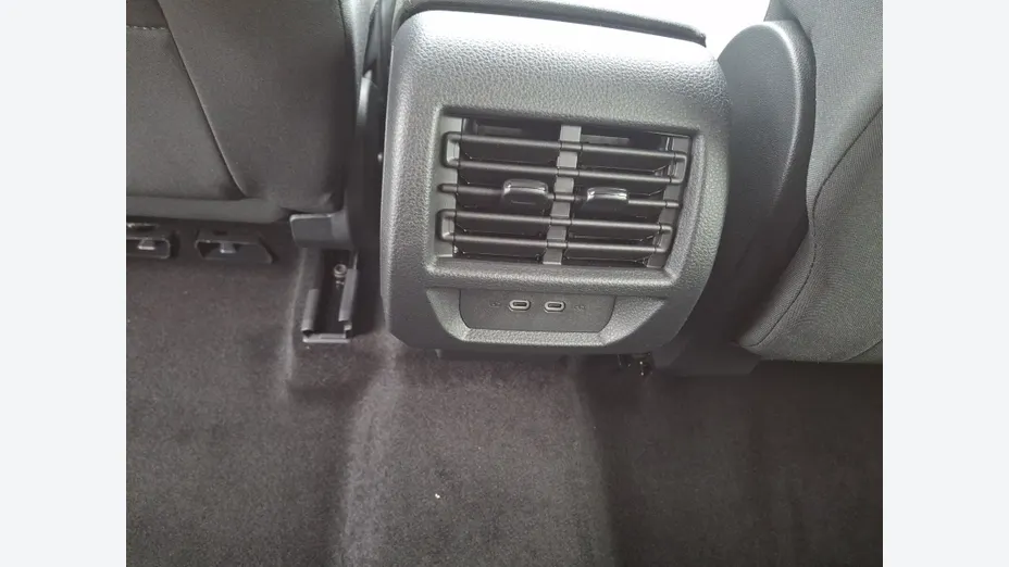 VOLKSWAGEN Caddy osobowy Caddy 1.5 TSI Life DSG Nowy