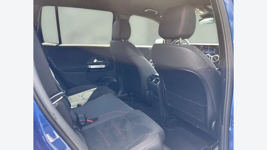 MERCEDES-BENZ GLB GLB 220 d 4-Matic AMG Line 8G-DCT
