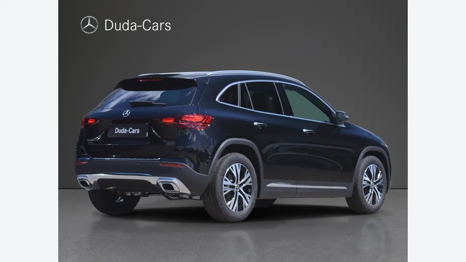 MERCEDES-BENZ GLA -
