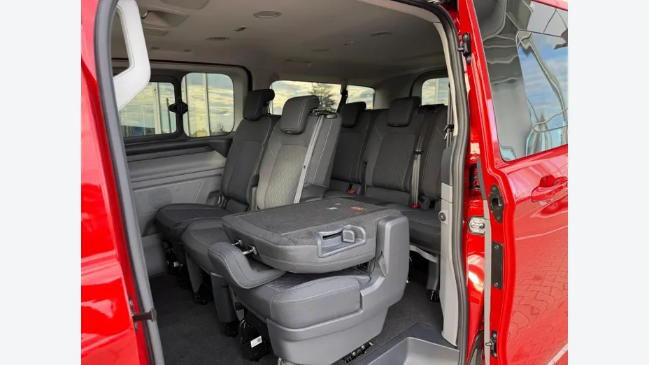 FORD Transit Custom Transit Custom Kombi 2.0 EcoBlue 320 L2H1 Limited Aut. M1 Nowy