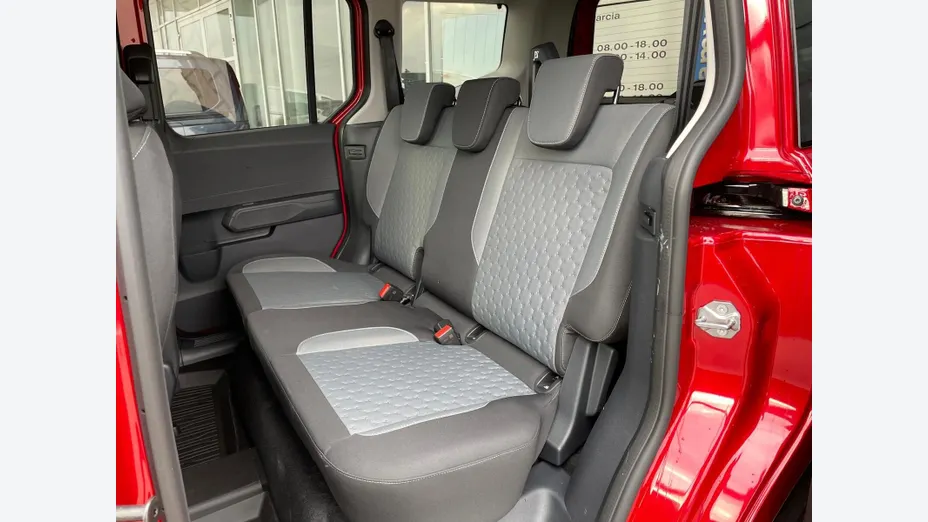 FORD Tourneo Courier Tourneo Courier 1.0 EcoBoost Titanium aut Nowy