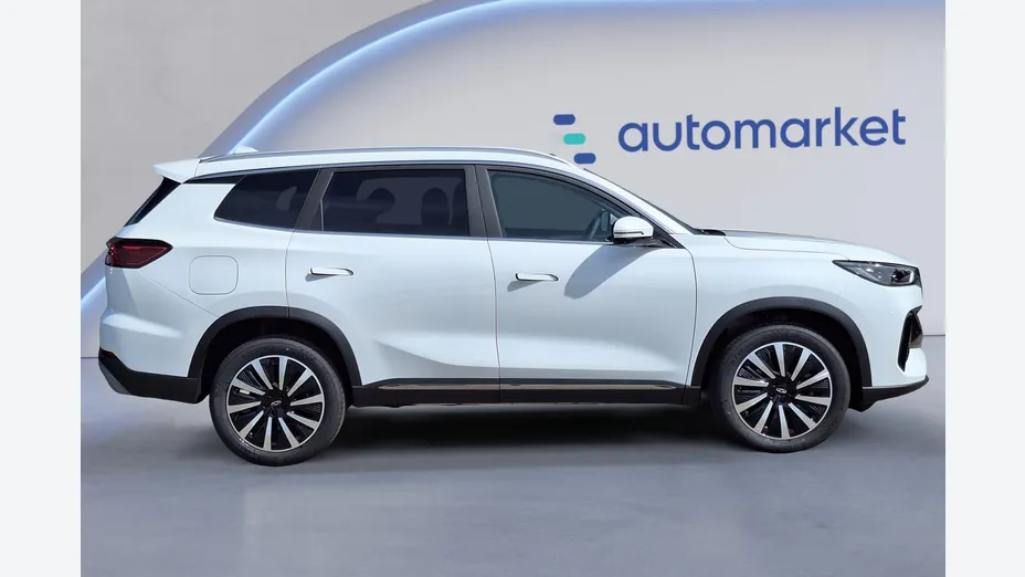 CHERY Tiggo 8 Tiggo 8 1.6 T-GDI Comfort DCT Nowy