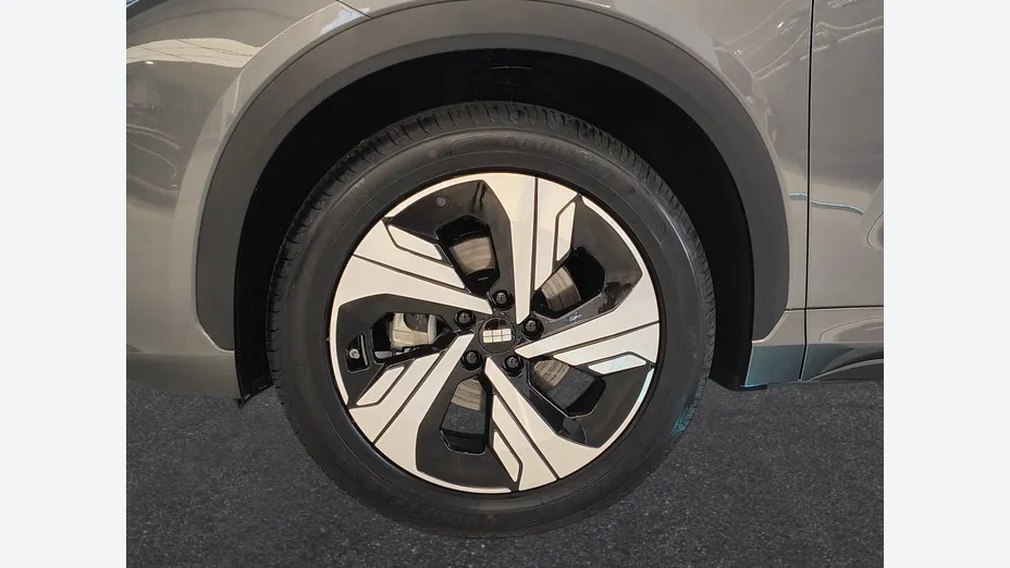 GEELY E5 EX5 60.22kWh Max Nowy
