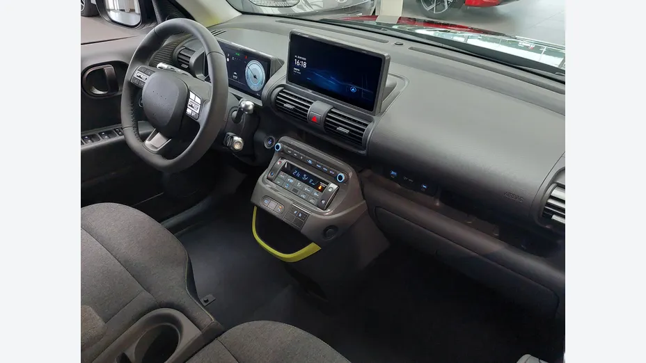 HYUNDAI Inster Inster 49kWh Inster Cross Nowy