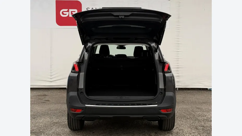 PEUGEOT 5008 5008 1.2 PureTech Allure Pack S&S EAT8